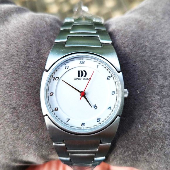 LOT OF 2 NEW ALL STEEL DANISH DESIGN BLACK & WHITE QUARTZ LADY WATCH 30 … - Picture 9 of 13